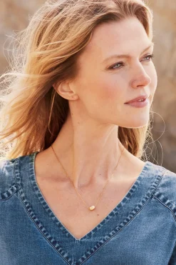 Béljoy™ Friend Pendant Necklace